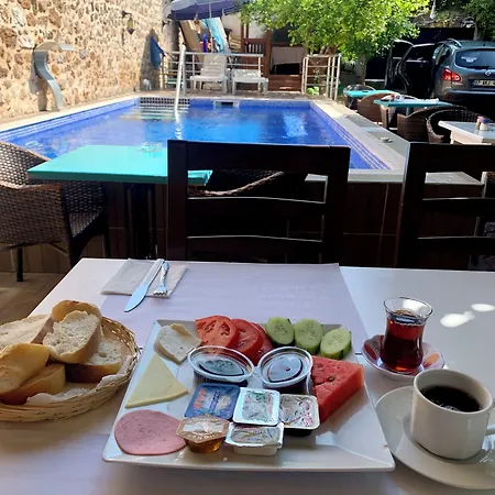 Sabah Αττάλεια