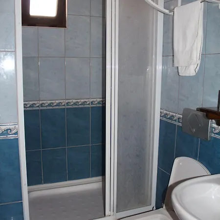 Hotel Sabah 2*