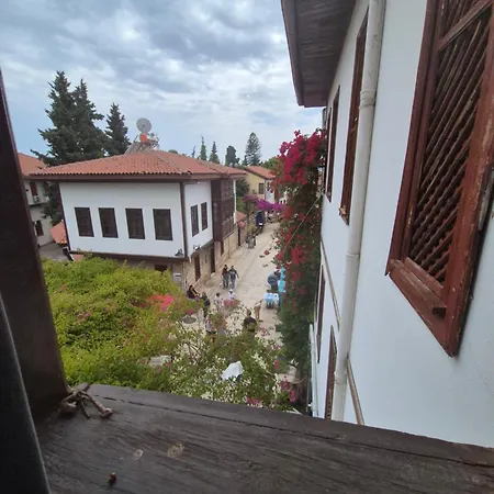 Sabah Ξενοδοχείο 2*