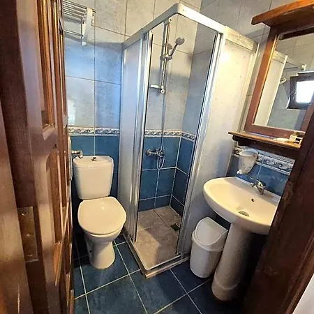 Hotel Sabah 2*